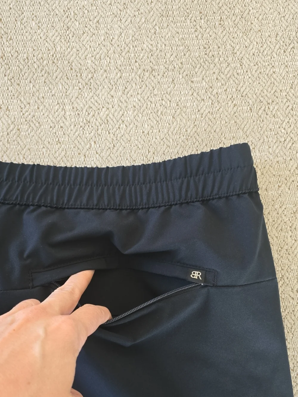Banana Republic Black Casua Lightweightl Pants - Size 36